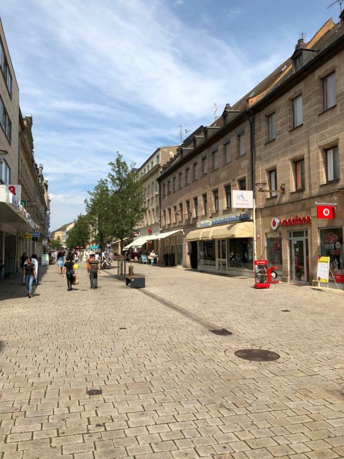 Downtown City - Privaterooms Fürth Kültér fotó