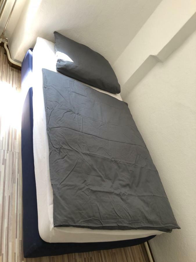 Downtown City - Privaterooms Fürth Kültér fotó