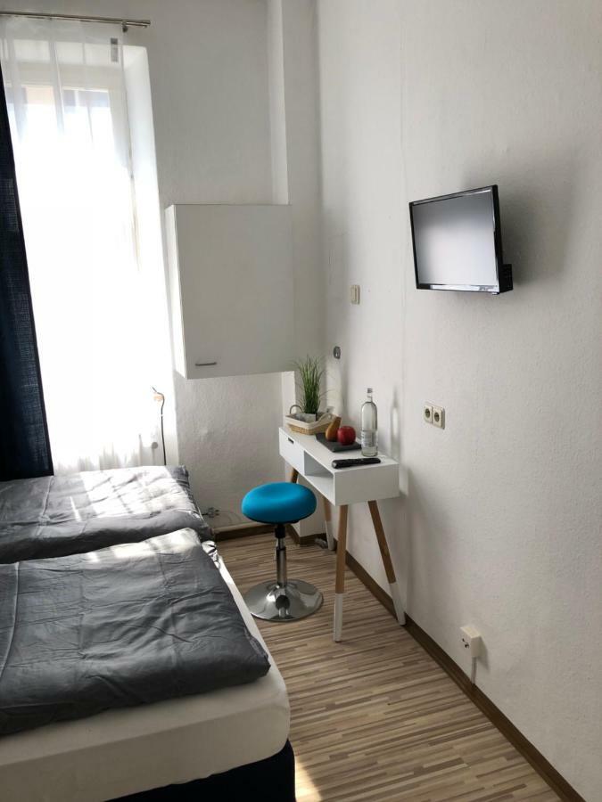 Downtown City - Privaterooms Fürth Kültér fotó