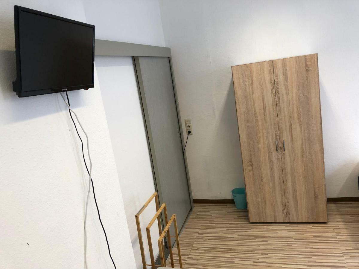 Downtown City - Privaterooms Fürth Kültér fotó